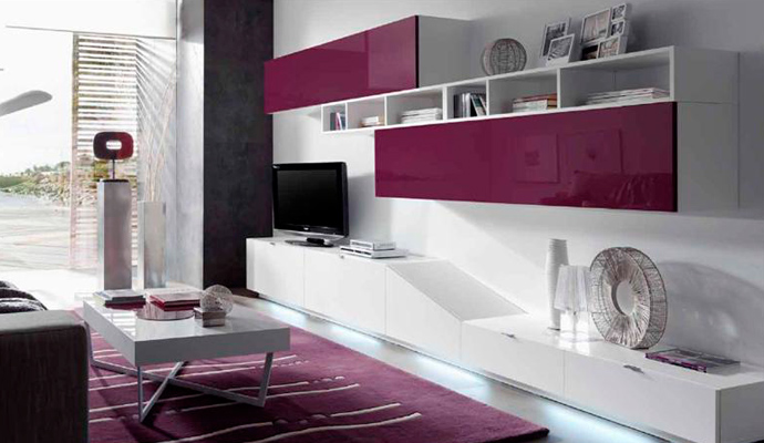 Mueble moderno de saln blanco con vitrinas color malva brillo Mueble moderno de saln blanco con vitrinas color malva brillo