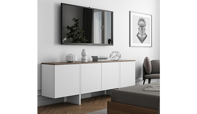 Mueble aparador de cuatro puertas batientes en blanco mate